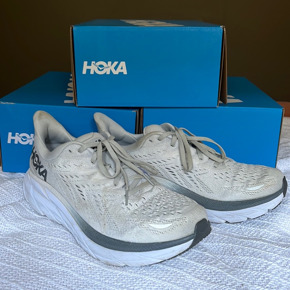 hoka one one clifton 8 size 11 2E WIDE